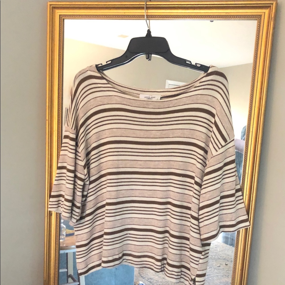 SOLD- CJLA Top